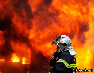 Горячая новость: В Петербурге горят Бадаевские склады 